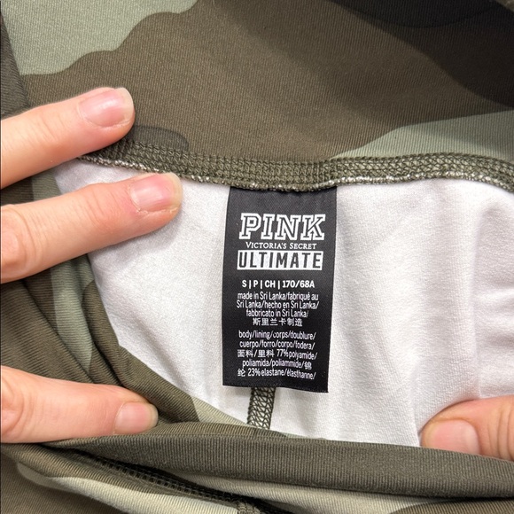 Victoria's Secret Green Camouflage Leggings - Picture 2 of 8